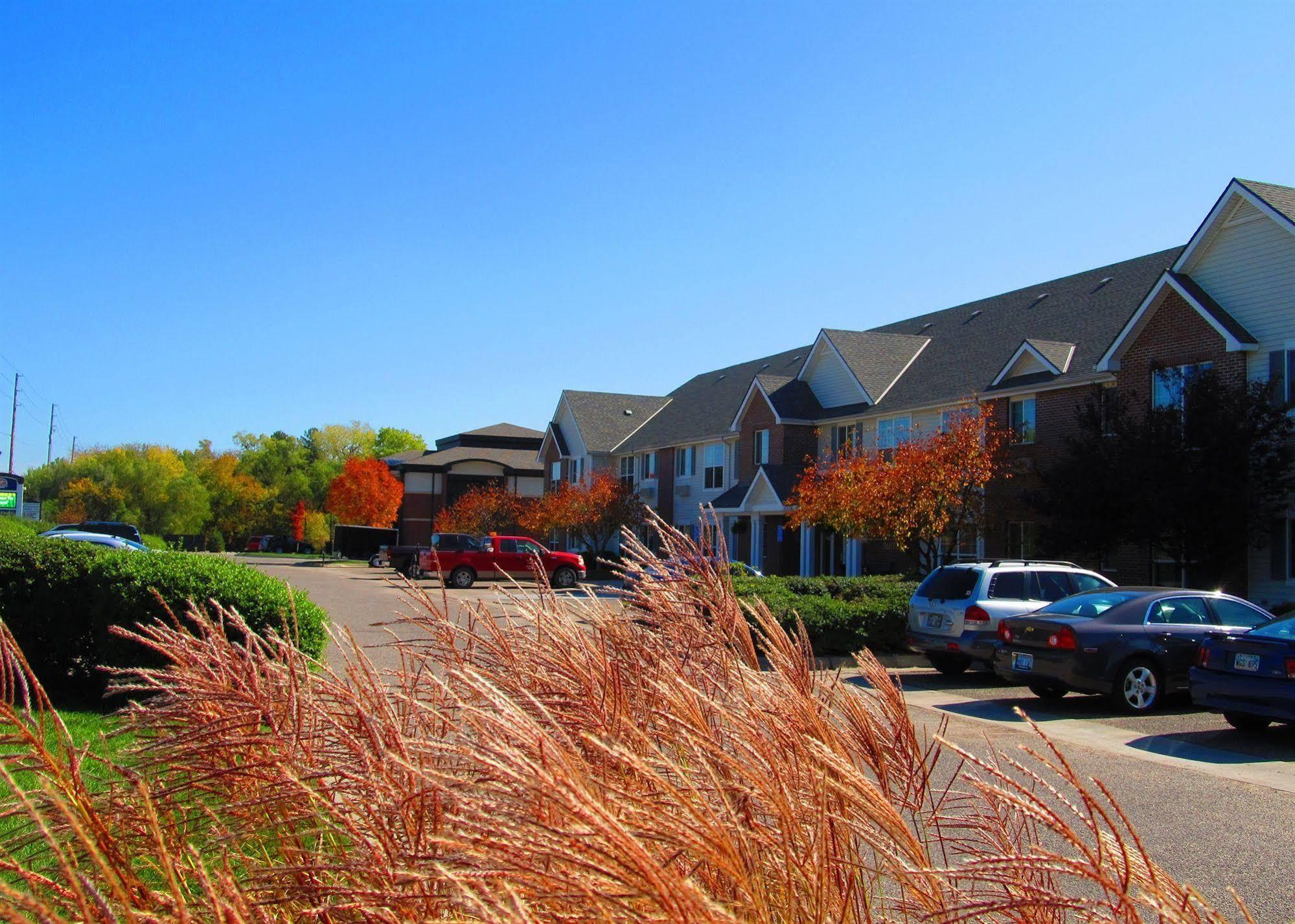 Baymont By Wyndham Wichita East Hotel Екстериор снимка